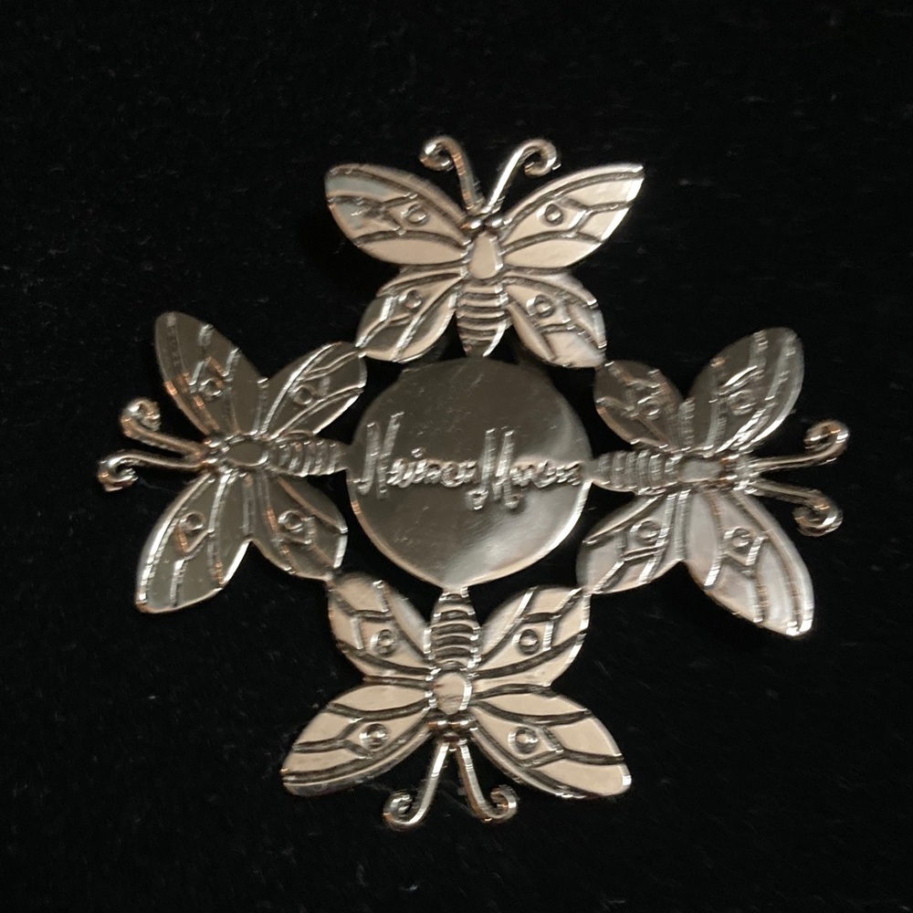 Vintage Emilia Castillo for Neiman Marcus silver-tone butterfly scarf clip